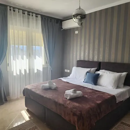 Doletti - Marina * Vlorë